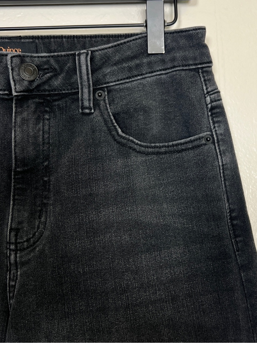 QUINCE Women’s Size 29 X 32 Faded Black Bella Stretch Wide Leg Jeans - Picture 6 of 16